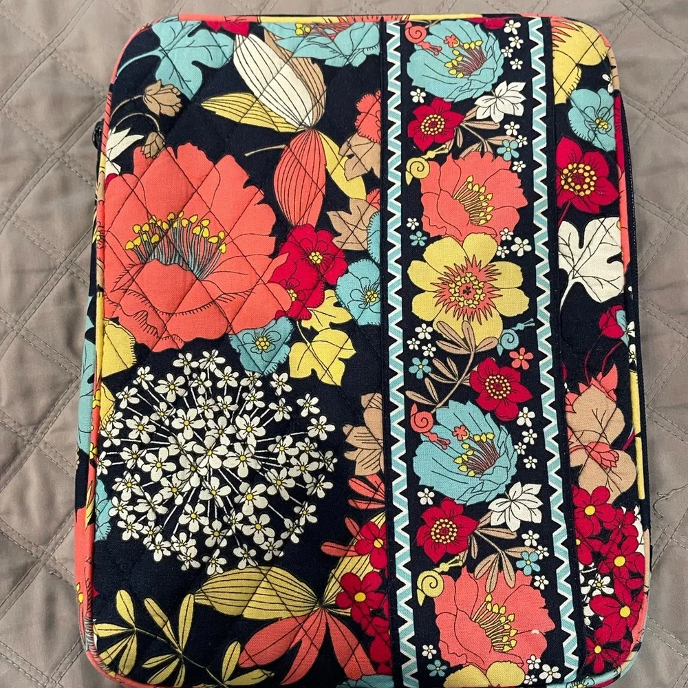 Vera Bradley “Happy Snails” Print Tablet Sleeve, 8x10”